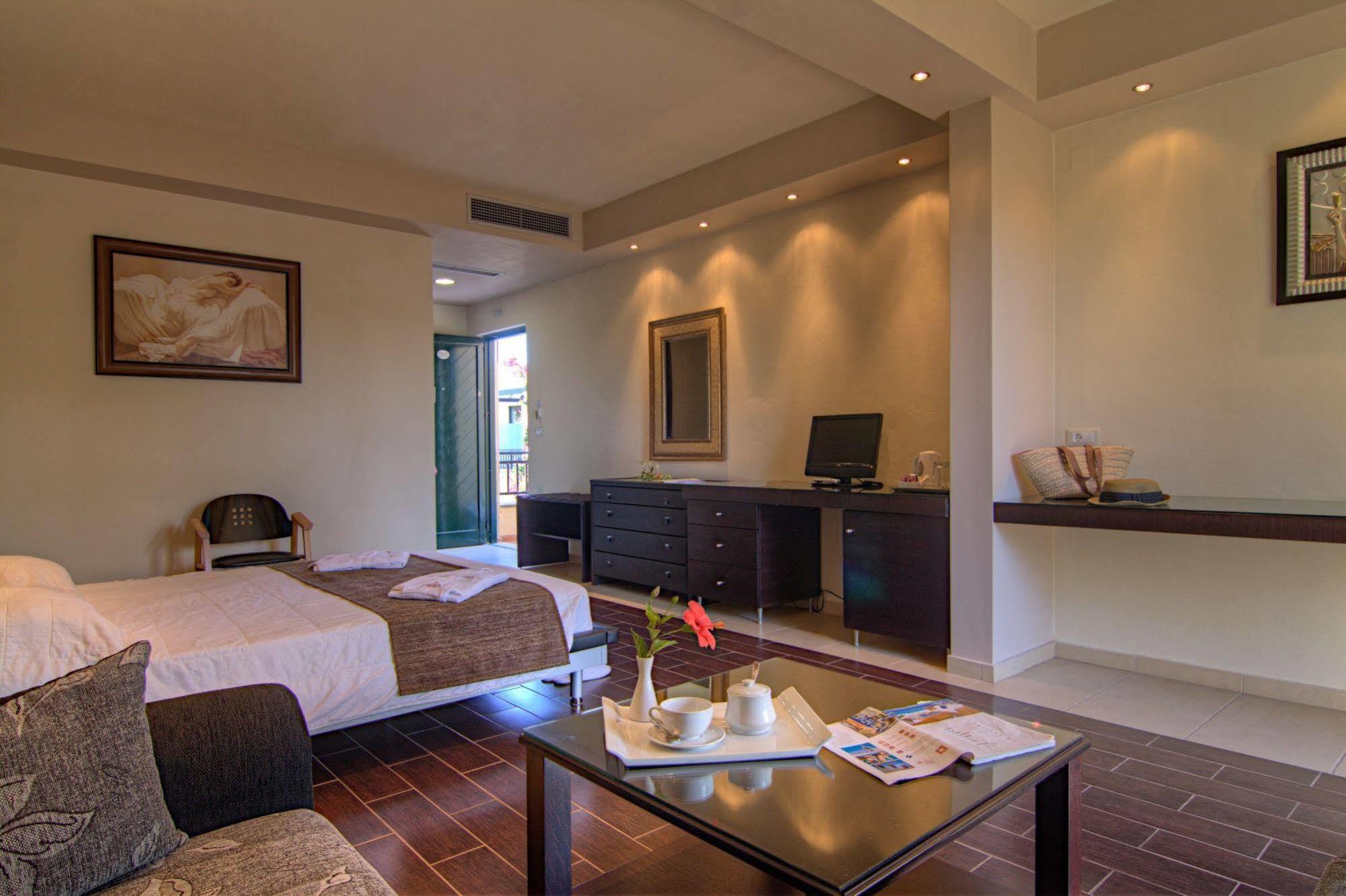 Solimar Aquamarine Resort Gerani  Екстериор снимка